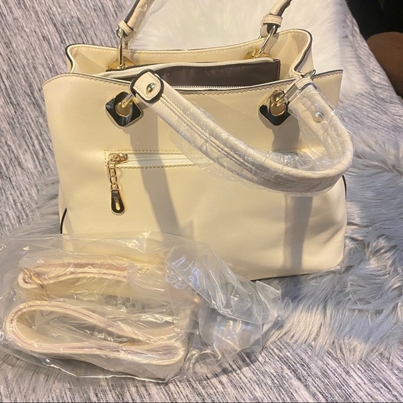 NWT👜 ALANDI HANDBAG - Picture 12 of 12